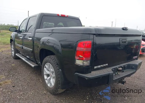 2008 GMC Sierra 1500 Denali z USA, uszkodzony, nr VIN 2GTEC638X81147119